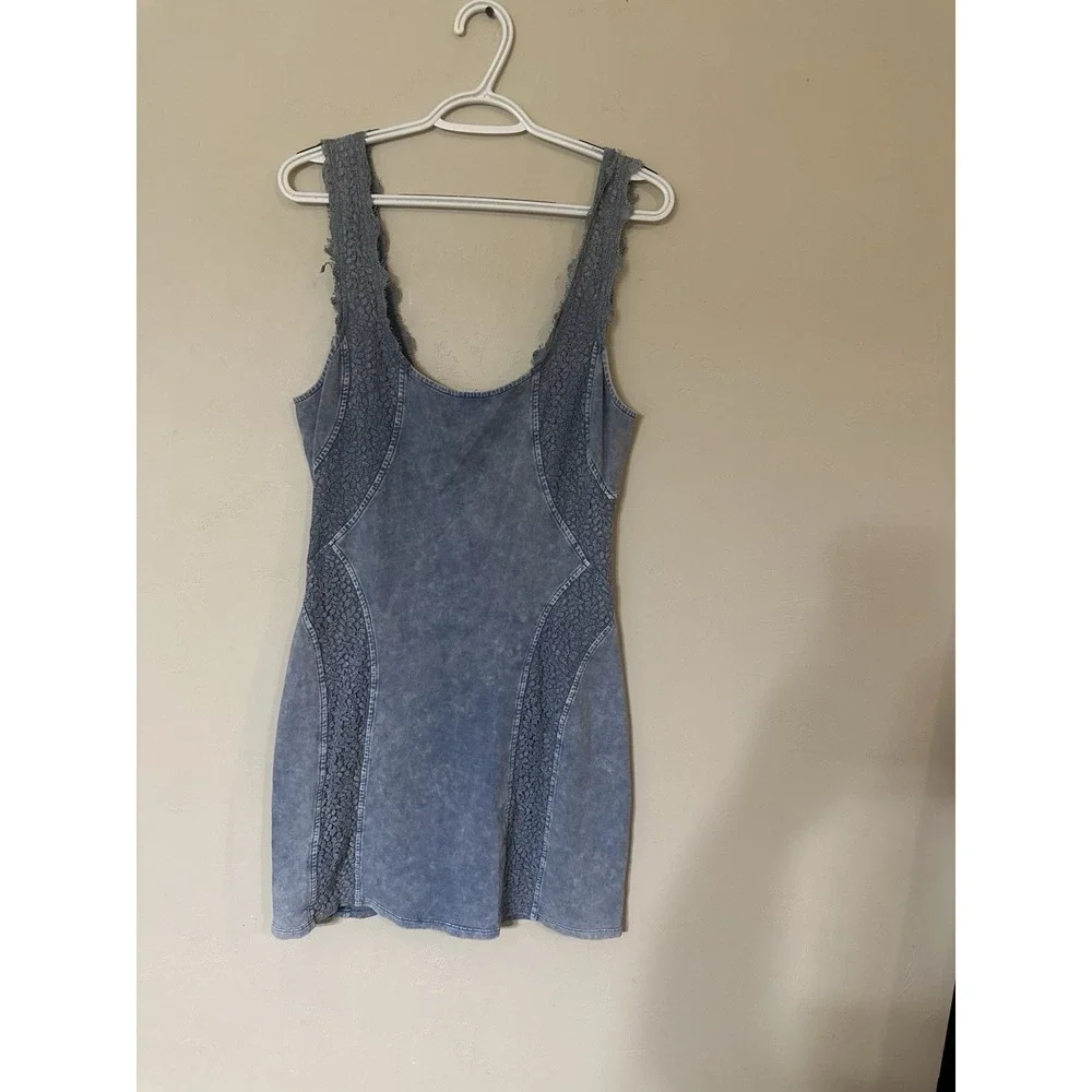 Free people Women's Blue Denim Crochet Accent  Scoop Neck Tank Mini Dress